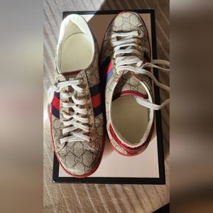 Men sneakers gucci